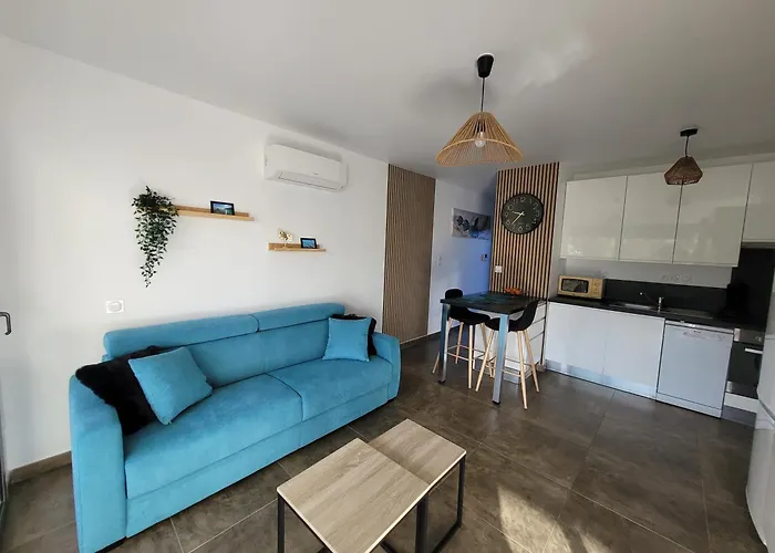 Port De Porto-vecchio * Porto-Vecchio (Corsica)