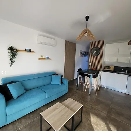 Port De Porto-vecchio * Porto-Vecchio (Corsica)